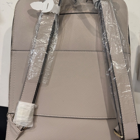 NWT Calpak Backpack - Picture 3 of 5